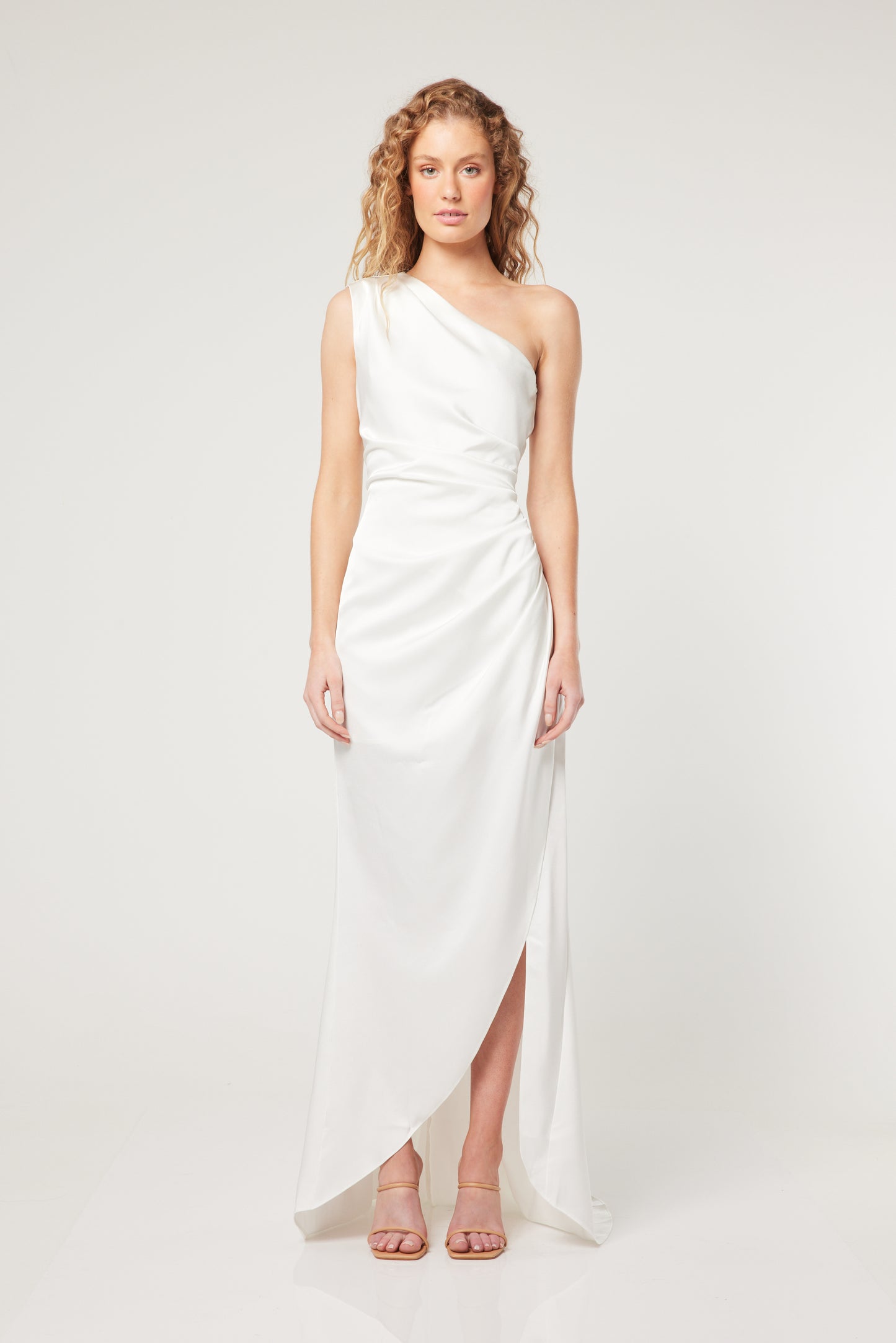 LUSSATINE GOWN WHITE