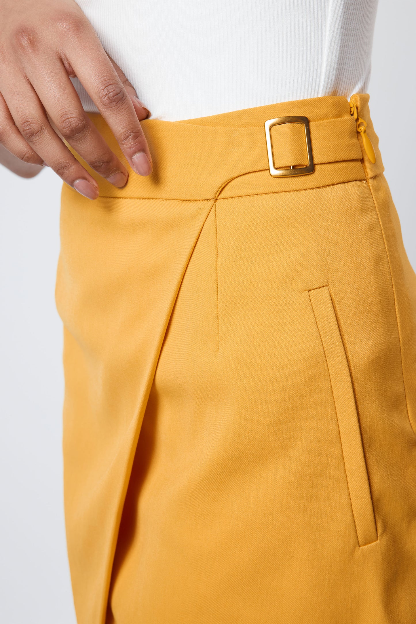 BENEATH THE SURFACE MINI SKIRT YELLOW